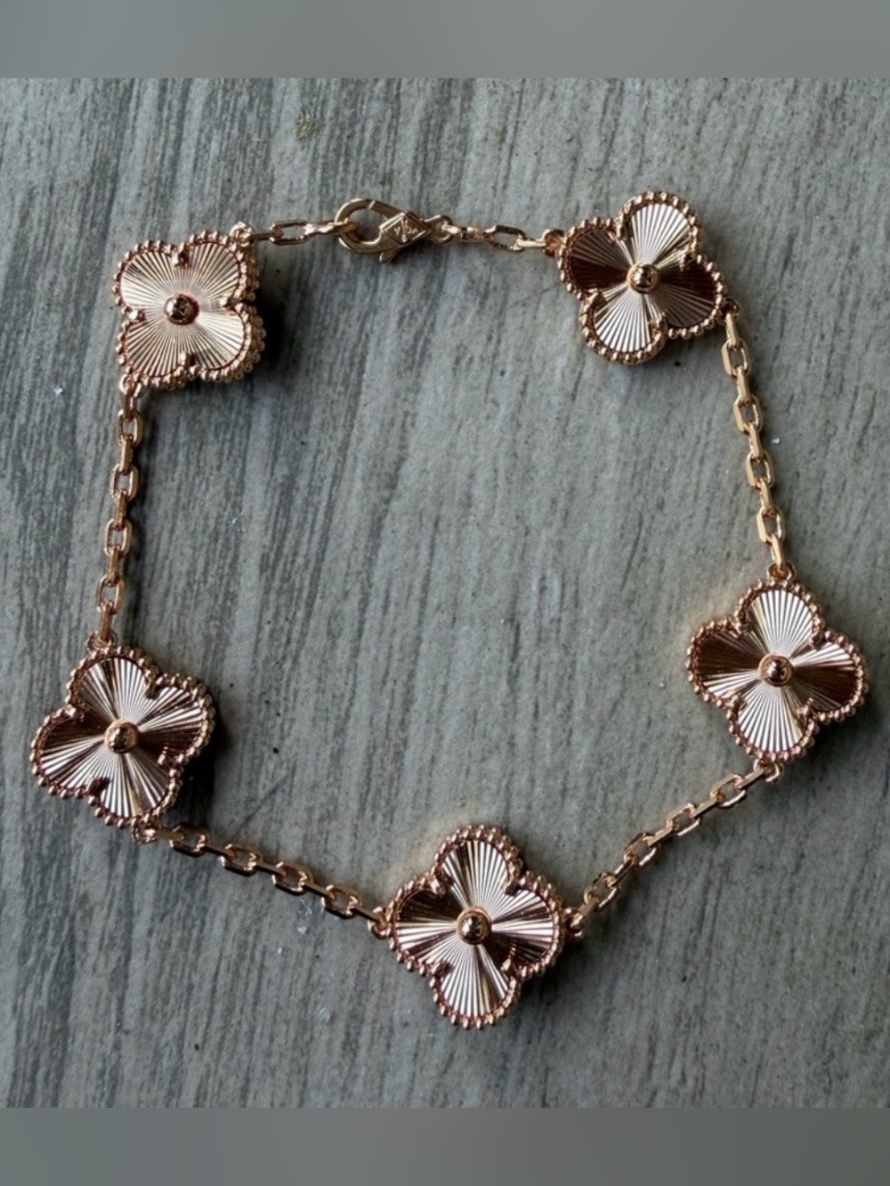 Rose Gold Four-Leaf Clover Bracelet